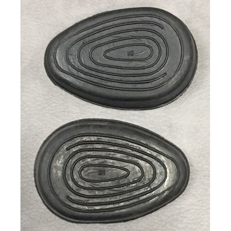 Oval rubber knee pads