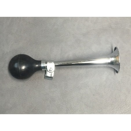 Trumpet-style straight horn